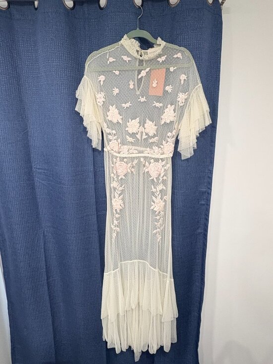 BHLDN Sachin + Babi Wedding Gown Avila Size 4 - Picture 9 of 10